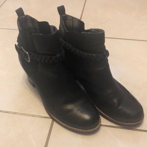Sperry leather booties
